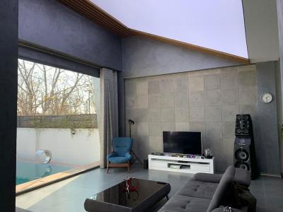 700 متر باغ ویلای سنددار در شهریار