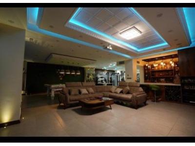 1075 متر کاخ ویلایی فاخر در شهریار