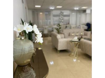 سالن زیبایی در ورداورد