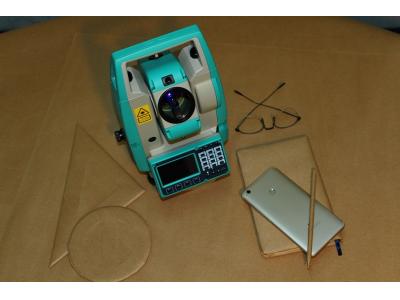 دوربین نقشه برداری توتال استیشن