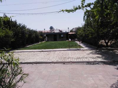 درب ورودی ویلا-6255 متر باغ ویلا در شهریار