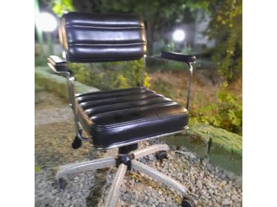 تعمیرات صندلی اداری نیلپر در محل تهران