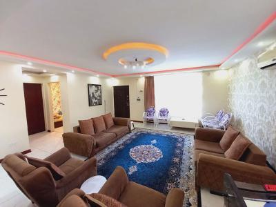 باغ ویلای 700 متری قیمت مناسب در ملارد