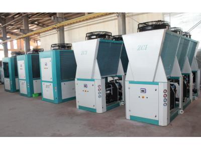 چیلر تراکمی هوا خنک(چیلر هوایی) - چیلر تراکمی آب خنک(چیلر آبی) - چیلر چیست-چیلر جذبی - چیلر تراکمی