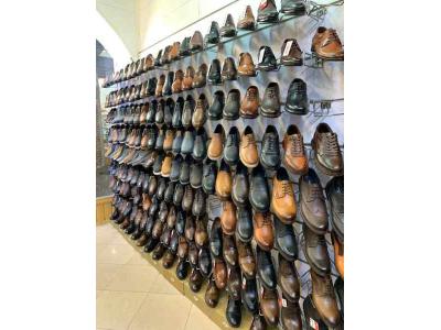 کفش چرمی مجلسی مردانه-فروش عمده و نمایندگی فروش کفش تبریز،تولیدکننده انواع کفش چرم مردانه،زنانه و بچگانه