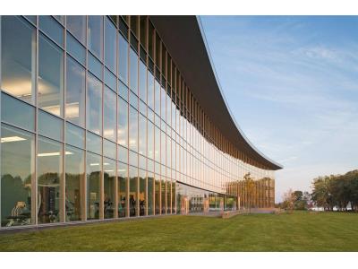 نمای شیشه ای در ساختمان-طراحی و اجرای نمای کامپوزیت ، سرامیک خشک ، کرتین وال و لوور دوکی  