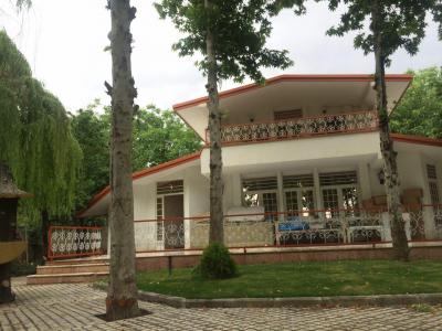 فروش باغ ویلا 2400 متری در خوشنام (کد257)