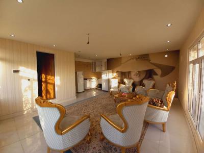 1000 متر باغ ویلا با محوطه سازی فاخر در شهریار