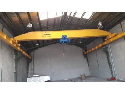 ساخت و اجرای جرثقیل سقفی یک پل و دو پل ، جرثقیل دروازه‌ای ، جرثقیل نیم دروازه‌ای و جرثقیل بازویی