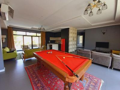 1650 متر باغ ویلا با سند شش دانگ در ملارد