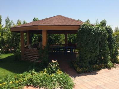 فروش باغ ویلا 3000 متری در فرارت (کد145)