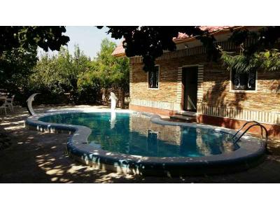 باغ ویلا 3070 متری با دو ویلای مجزا