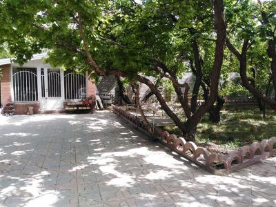 650 متر باغ ویلا داخل بافت در شهریار