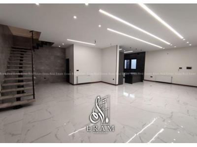 800 متر باغ ویلا لوکس در ملارد