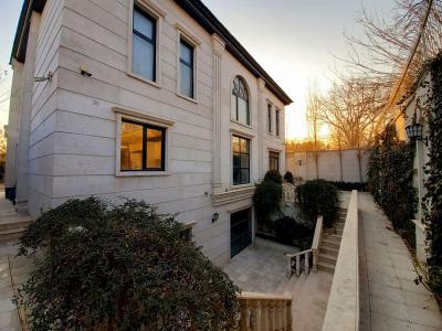 عمارت 1000 متری با مجوز ساخت در شهریار