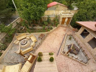 ویلای زیبا-به قیمت ترین باغ ویلا 360 متری در شهریار