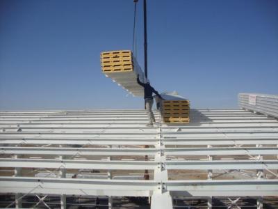 اجرای پوشش فلزی-پوشش سقف سوله