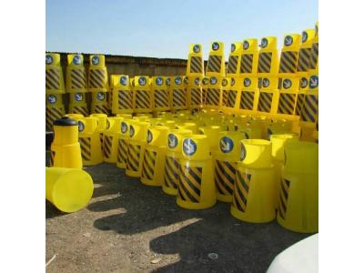 مانع پلاستیکی ترافیکی