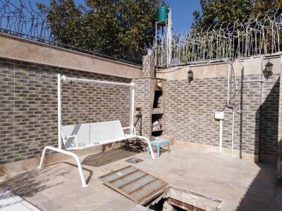 500  متر باغ ویلای نقلی سند دار در شهریار