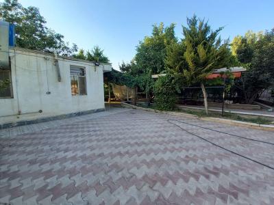 باغ ویلا با پایان کار در شهریار-2200 متر باغ ویلا با دسترسی عالی در شهریار