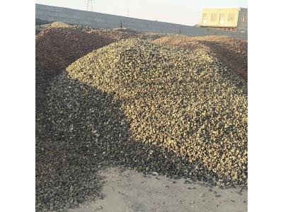 خرید مستقیم انواع پوکه معدنی قروه و سنگ پا