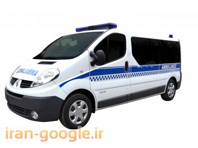 آمبولانس رنو ترافیک 