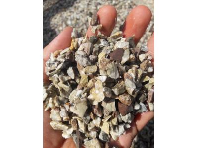 فروش قلوه سنگ رنگی رود خانه ای