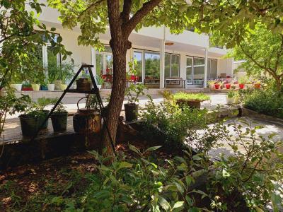 سیستم های آشپزخانه-1125 متر باغ ویلا واقع در شهرک زیبادشت