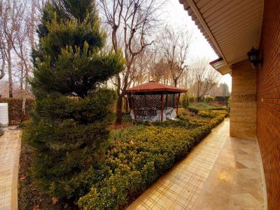 مبل تک-2000 متر باغ ویلا با جواز ساخت در شهریار