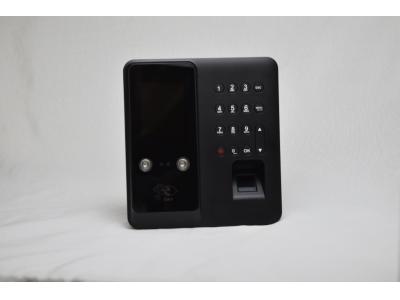 دستگاه خضور و غیاب 