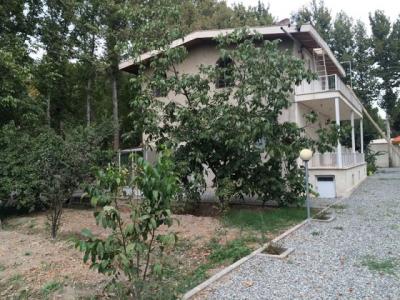  فروش باغ ویلا 2000 متری در صفادشت (کد197)