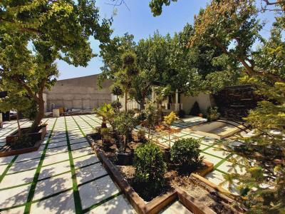 نمای مدرن-باغ ویلای 750 متری با دیزاین شکیل در شهریار