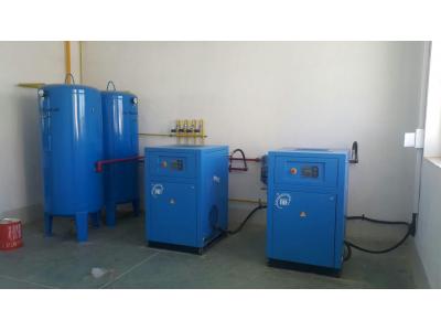  تولید کننده انواع کمپرسور صنعتی اسکرو  و  مخازن هوای فشرده در تبریز 