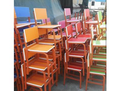 نیمکت محصلی و دانش اموزی 