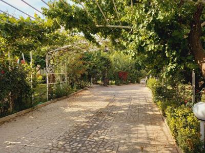 باغ ویلا اطراف تهران-2200 متر باغ ویلا دارای سندشش دانگ در شهریار