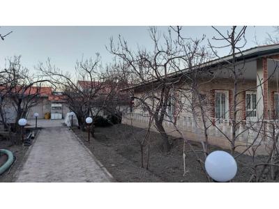 1500 متر باغ ویلا در بهترین نقطه ی  شهریار