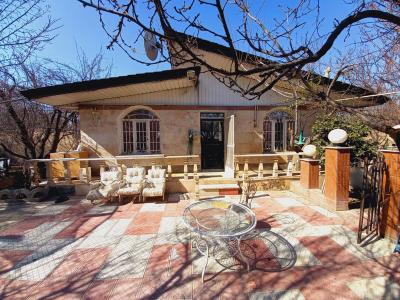 فروش باغ ویلا 1080 متری بنادار شهریار