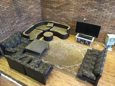 1300 متر باغ ویلا با سند شش دانگ در شهریار