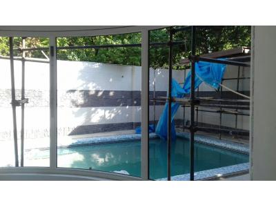 طراحی ، ساخت و اجرای انواع  پنجره  UPVC  در هفت جوی کرج