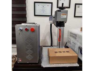 دستگاه لیزر فایبر مناسب حکاکی و برش ( 50 وات )