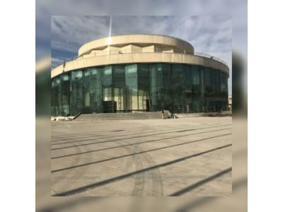 طراحی و اجرای نماهای مدرن آلومینیوم و شیشه