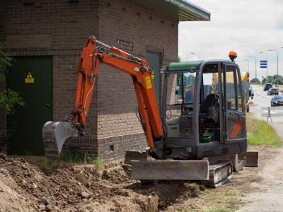 قطعات یدکی بیل مکانیکی