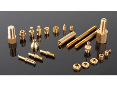 خدمات تراشکاری و فرزکاری