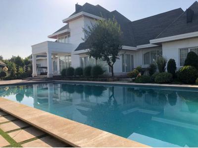 خرید باغ ویلا 5000 متری مجلل در شهریار