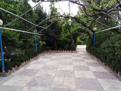 ساخت استخر ارزان-باغ ویلا 2700 متری در شهریار