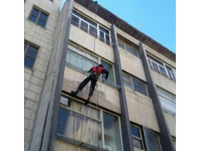 نماشویی، پیچ و رولپلاک سنگ نما،بند باز، شستشو، طناب باز،