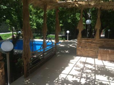 فروش باغ ویلا ۵۰۰ متری در لم آباد ملارد(کد136)