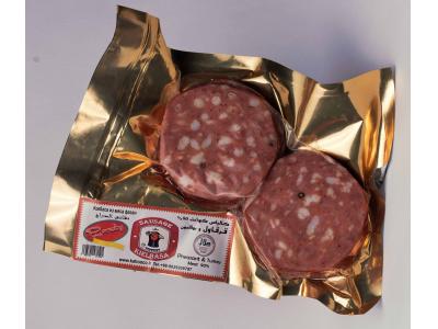 بسته بندی گوشت-سوسیس کالباس گوشت قرقاول پُروتی
