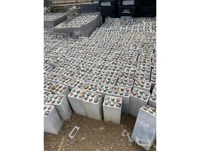 خرید باطری نیکل کادمیوم صنعتی