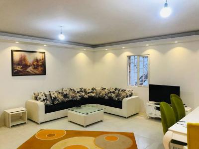 باغ ویلای 1000 متری مشجر بسیار زیبا در شهریار